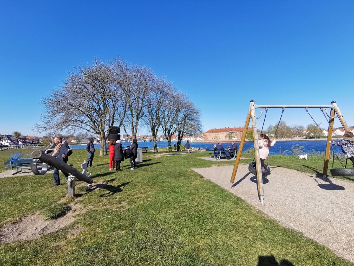 Ditlevs Apartment Sønderborg Buitenkant foto