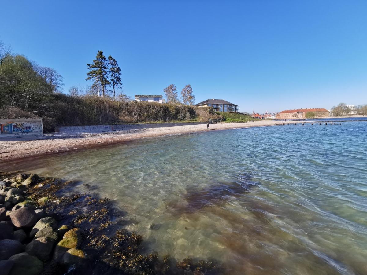 Ditlevs Apartment Sønderborg Buitenkant foto