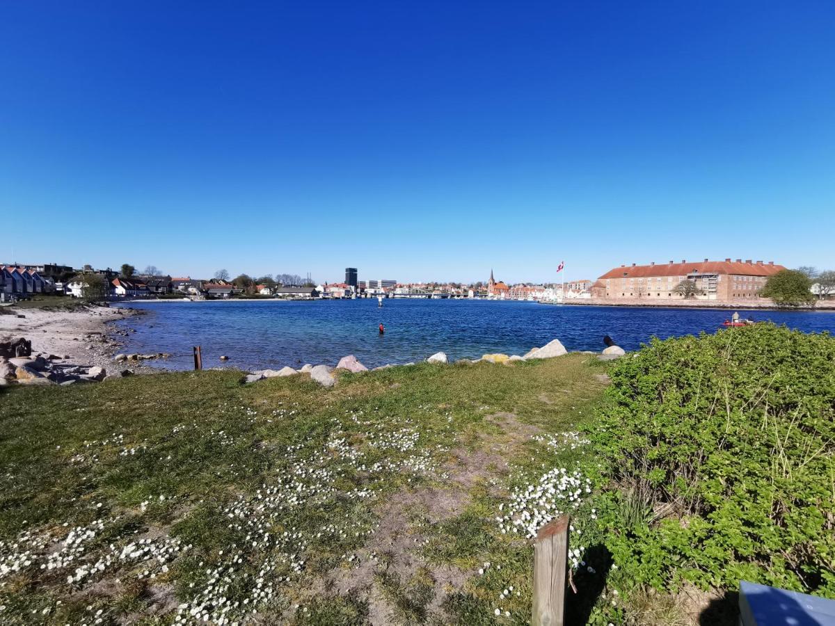 Ditlevs Apartment Sønderborg Buitenkant foto